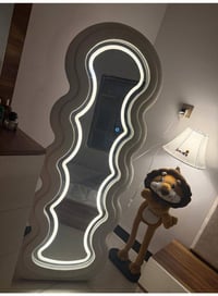 مرآة خشب • إنارة ٣ ألوان • ٦٠×١٦٠سم