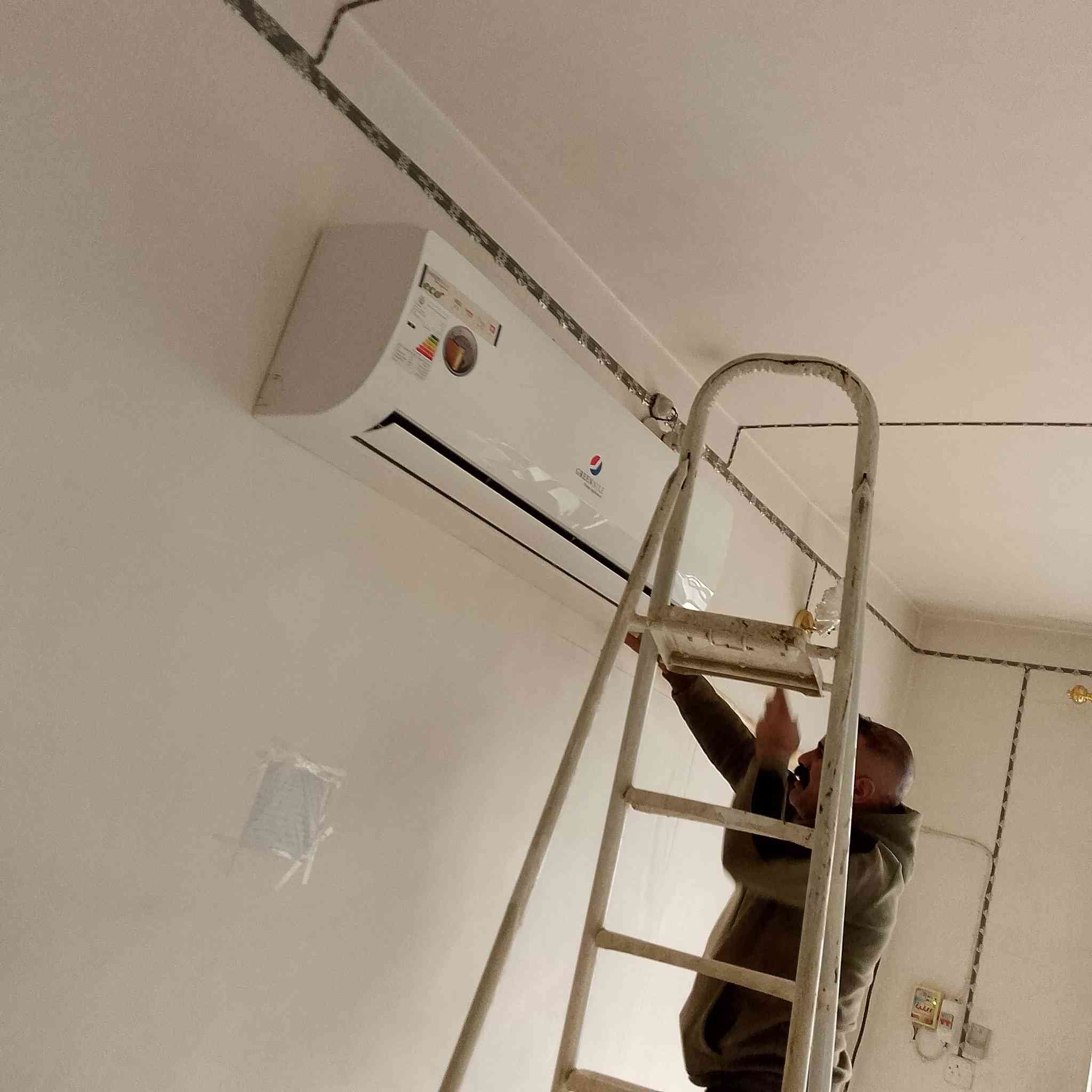 السلام عليكم 
#تنصيب_سبالت_في_النجف 
تنصيب جميع انواع السبالت 
#صيانة_جميع_انواع_السبالت
*********** واتساب متوفر 

مكاني النجف الأشرف حي الجامعه قرب اسماك ابن يوسف
