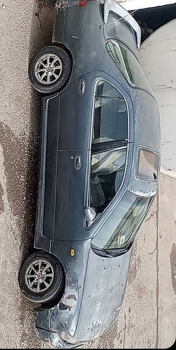 سلام عليكم نيسان سني مويديل 1993.جناي صار اكثر من 7سنوات عندي . للبيع السعر 36مواصافته فول واحد على واحد . مكينه وكير وتبريد وصدر وضربه قويه مكفوله سياره جارده  فقط عنوان بغداد رقم بغداد ***********
