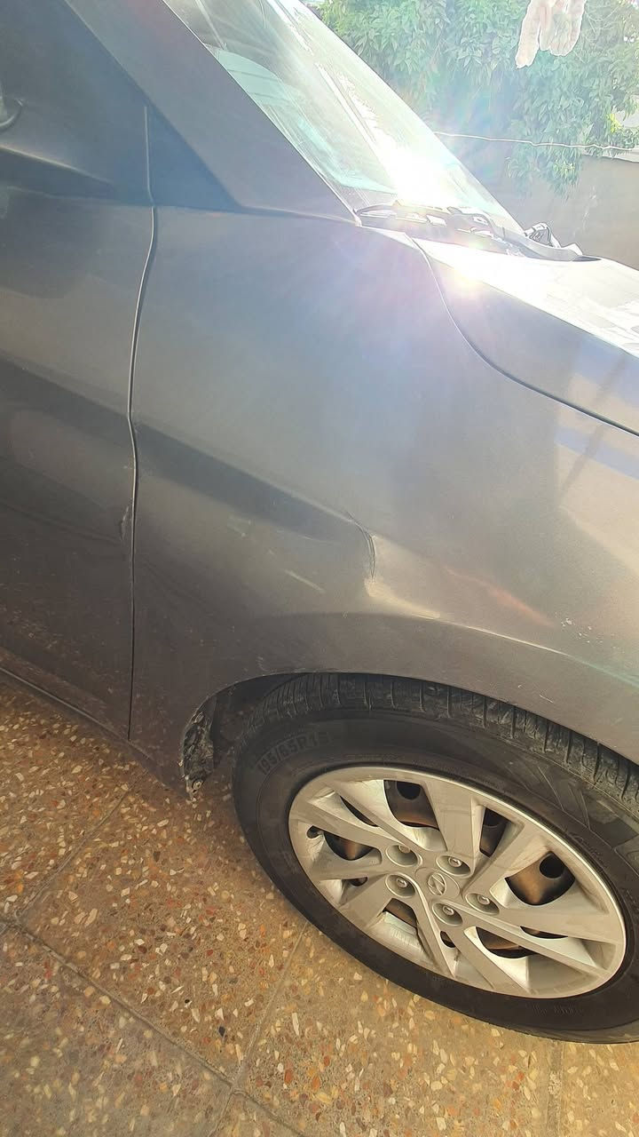 النترا 2019 للبيع
وارد امريكي ضربتها جاملغ امامي ايمن و البنيد مبيوك و مبدل بامريكا. ملصحه على البارد

في العراق نضربت من جهة السايق كما موضح في الصور و صلحتها على الحار و رجعت بلادي.
ماشيه 60 الف ميل
نشطه ومثل الورد

سياره معتني بيها ومداريها
سعر 126 ورقه


**إذا كنت صاحب هذا الإعلان وتريد حذفه لأي سبب، رجاءا أرسل رسالة إلى الدعم الفني**