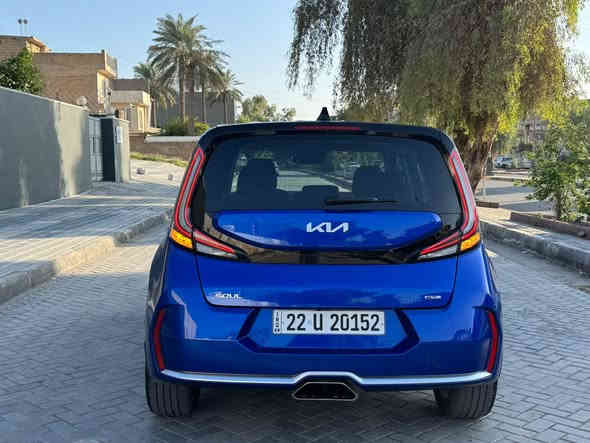 السلام عليكم صول موديل 2023 محرك 2000 دوش فئه سياره جي تي لاين يعني فول مواصفات واحد ع واحد كشن حار بارد ماشيه 17 صبغ بيه باب فقط رحافت الباب خلفي بارد يرباك برده فقط صور حادث بلمنشور سعر 166 وبيه شي قليل مكان سياره الكاظميه شارع اكد الاتصال ***********
