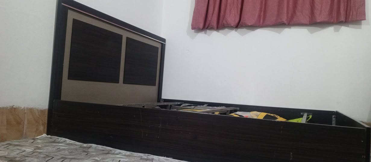 للبيع 150
***********
