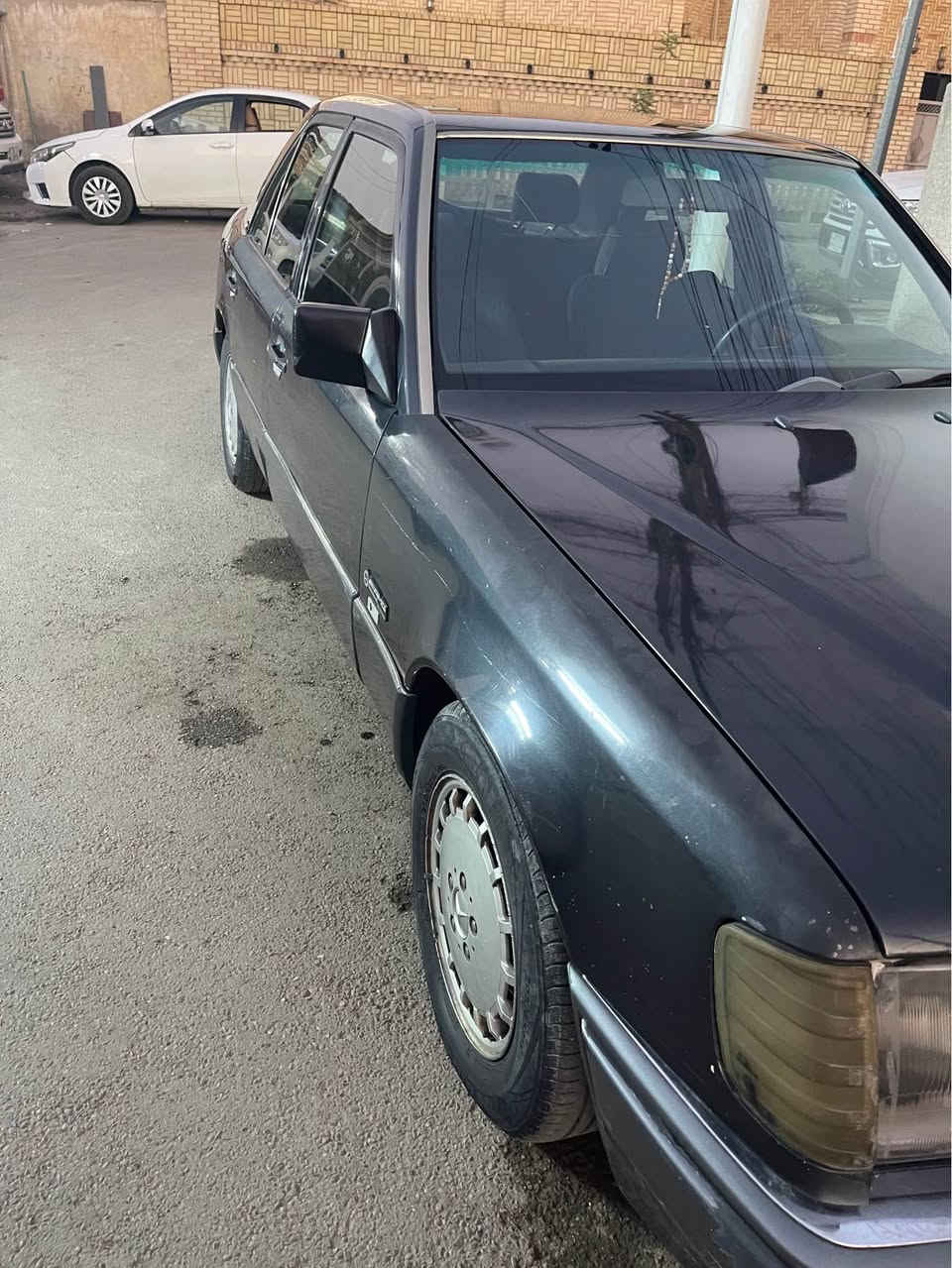 مرسيدس دب موديل 91
رقم بابل بسمي
مكينة وكير بلااد
تبريد تدفىة شغال
السعر 57 وبيهه مجال
مكان بغداد 
*********** بغداد, العراق
