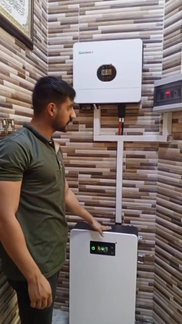 ⚡️ تم الإنجاز بنجاح في #محافظه #ميسان - #حي #الربيع! ⚡️
​ودّع انقطاع الكهرباء وعيش براحة بال كاملة مع منظومة الطاقة المتطورة التي تم تنصيبها وتشغيلها بأعلى معايير الجودة.
​📊 مواصفات المنظومة:
​إنفيرتر ذكي ومتطور: بقدرة 6KW لضمان كفاءة تشغيل مثالية.
​بطارية ليثيوم عملاقة: بسعة 14K لطاقة مستقرة تدوم معك طويلًا.
​✨ لماذا تختار خدماتنا؟
​شغل احترافي ومكفول 100%
​دقة متناهية بالعمل: ترتيب هندسي ومنظم للوايرات والأسلاك (بدون هوسة).
​حماية كاملة: المنظومة مزودة بأحدث وسائل الحماية للحفاظ على أجهزتك وبيتك.
​مع "حسين العراقي".. كهرباء بيتك في أيدٍ أمينة وبأمان تام! 🏠💡
​📞 للحجز والاستفسار وتأمين طاقة بيتك:
​تواصل معنا الآن عبر الطرق التالية:
​📱 اتصال + واتساب: ***********
​🎵 تيك توك: y624c
​👥 فيسبوك: حسين العراقي
