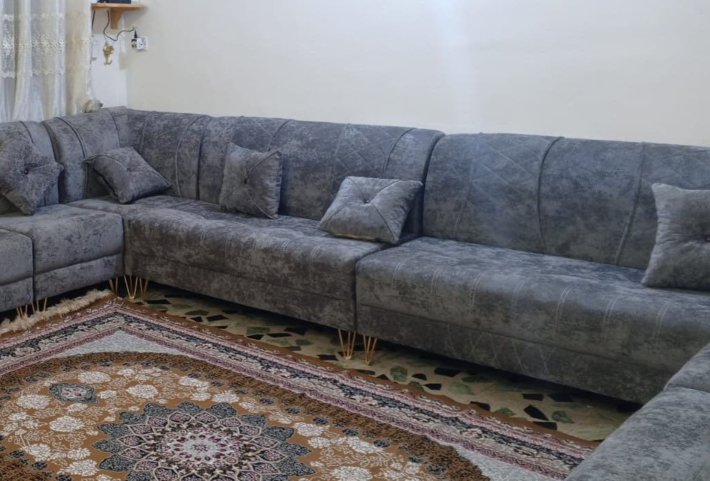 السلام عليكم ديوان 11متر 14مقعد مع كوشات جديد صار شهر من اخذته مستعجله على بيعه


**إذا كنت صاحب هذا الإعلان وتريد حذفه لأي سبب، رجاءا أرسل رسالة إلى الدعم الفني**