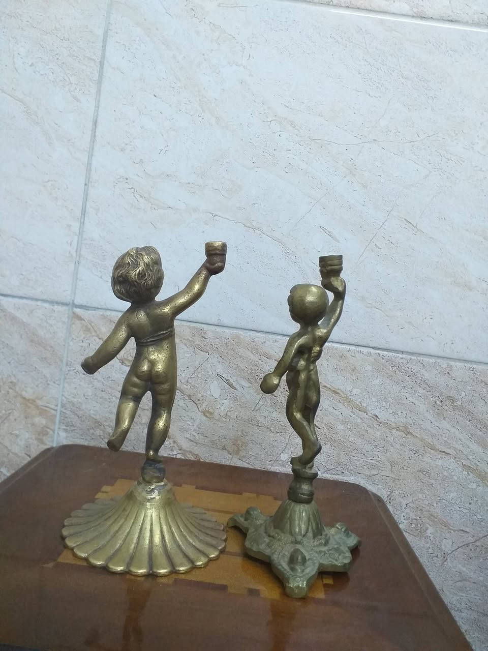 السلام عليكم ورحمة الله وبركاته جبنالكم احلى تماثيل مال ايام زمان نظافة عامة وزن ثقيل جدا مكان موصل يوجد توصيل كافه محافظات العراق السعر خاص رجاءأ


**إذا كنت صاحب هذا الإعلان وتريد حذفه لأي سبب، رجاءا أرسل رسالة إلى الدعم الفني**