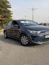 للبيع كيا ريو كندي ((جنطة))موديل 2022((مرقم دهوك الجديد+سنوية جديد)) ش...