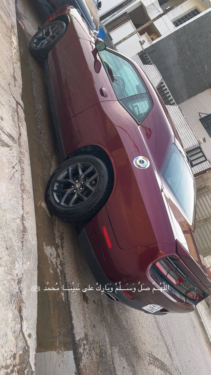 جالنجر 2020 بدون ايرباك حادثها من امريكا خلفي وشويه من الجاملغ الامامي بدون ايرباك مصبوغه حزام بدون معجون البيبان مجرد كلير 
رقم بغداد
ماشيه 60 الف ميل
مكاني بغداد البلديات 
سونار يوضح كلشي 
السعر 143 وبيها مجال بسيط 
***********
