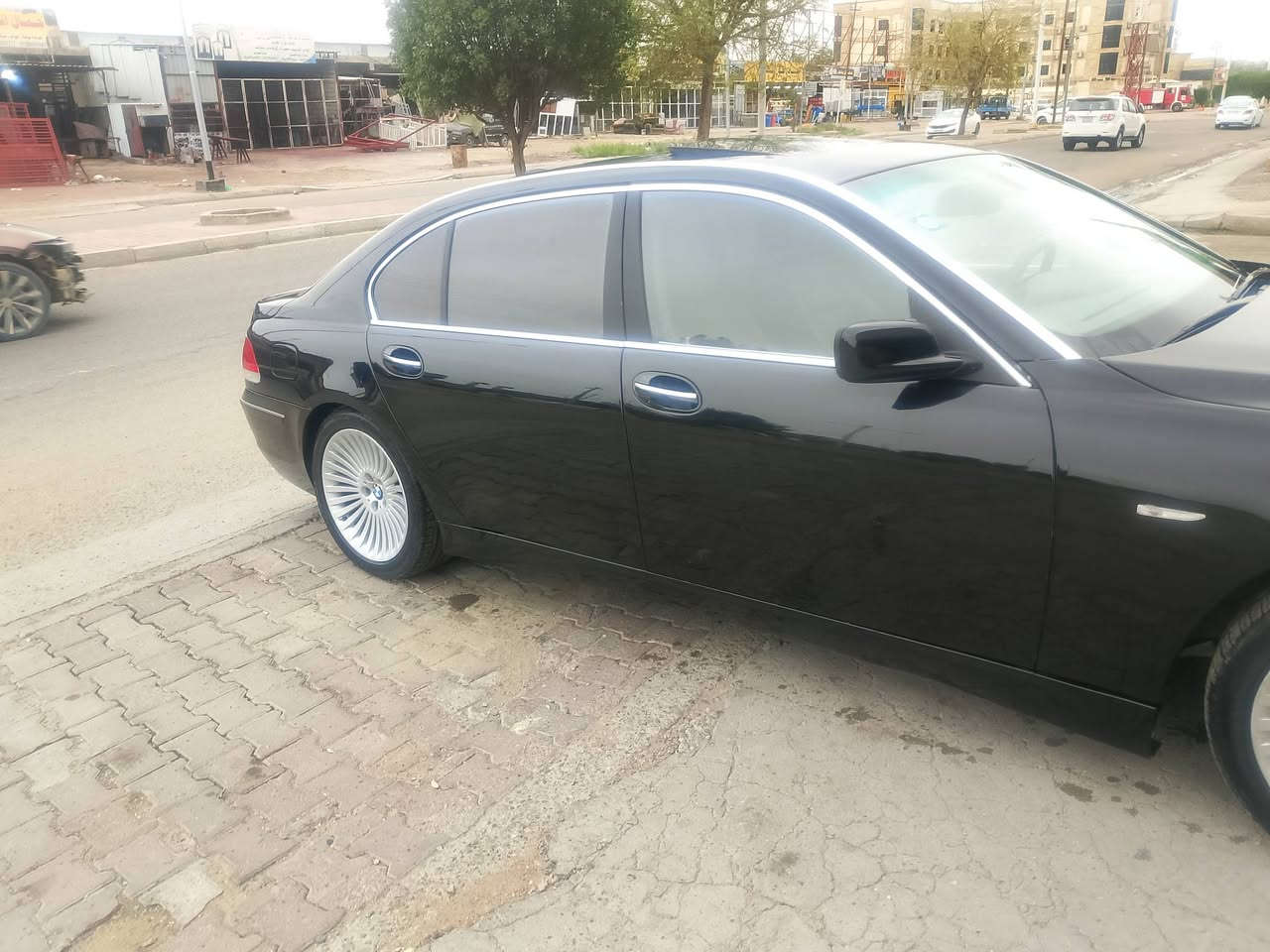 730موديل 2006 مصبوغه حزام بدون اي ضربه فول مواصفات بردات شغاله شفط ابواب شغال حساسات شغاله دبل جام تخم تاير قبل اسبوع شديته رقم انبار انكليزي بأسمي لايت داينمك مكينه جديده مراوس F01 أو جيب 
المكان الفلوجه السعر 145
***********
