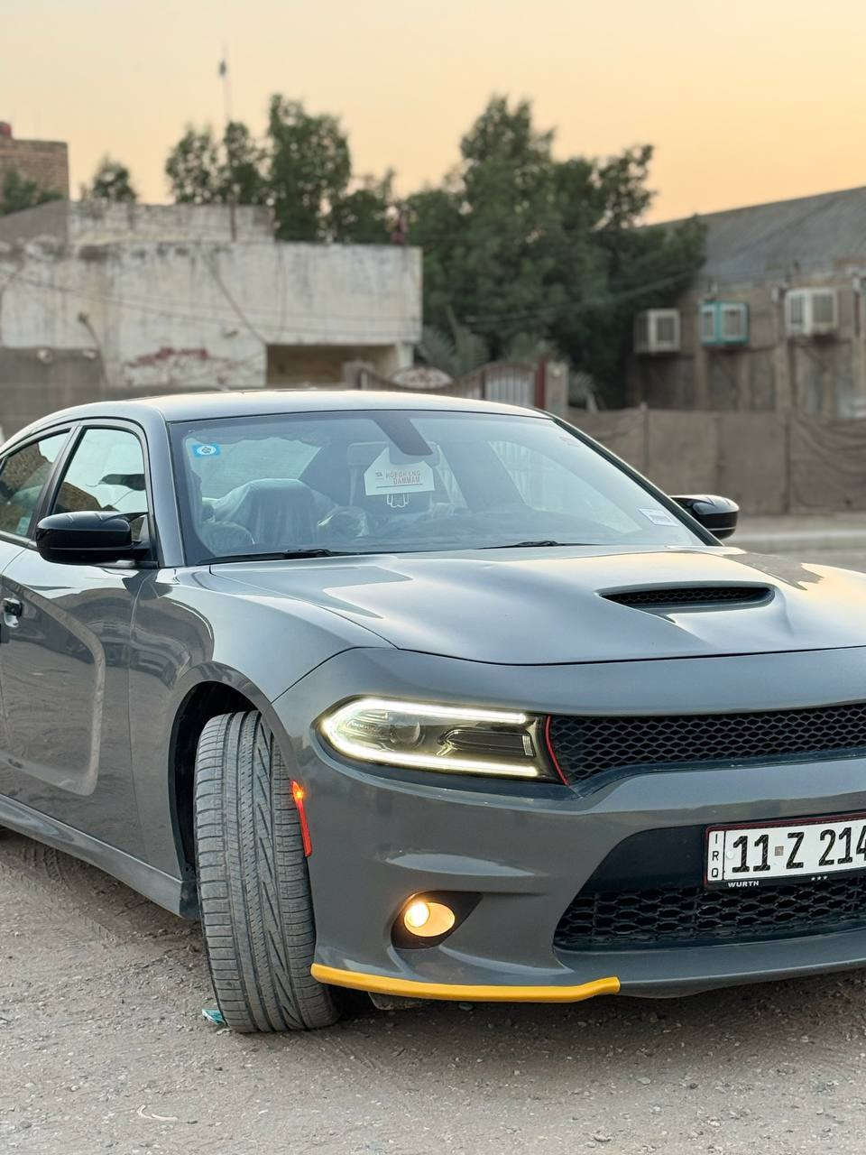 النوع : دوج تشارجر .
الفئة : GT بلاك توب ٢ ويل.
الموديل : 23 اصل.
last call النداء الاخير
اللون : اسمنتي .
سعة المحرك : V6 3600.
المسافة المقطوعة:15 الف .
الرقم: بغداد باسمي
المواصفات :.
بصمه + تشغيل عن بعد نظام سبورت S
super truck نظام
مقاعد مخمل حضن
نظام الصوت  البينا
نظام الخرائط (GPS) .
المصابيح الأمامية LED.
دبل كزوز
مانع انزلاق
شاشة كبيرة
كاميرا دوارة
حساسات
ويل كب ٢٠ بلاك توب
مرآة عاكسة للضوء
مانع انزلاق
ظام كروس تحديد السرعة
فول تحكم استيرن .
الحالة الفنية : السيارة جديدة جدا وبدون أي نقص
كاملة.
الحادث : السيارة وارد كندي حادثة موضح بالصور.
للتوصل *********** بي واتساب
