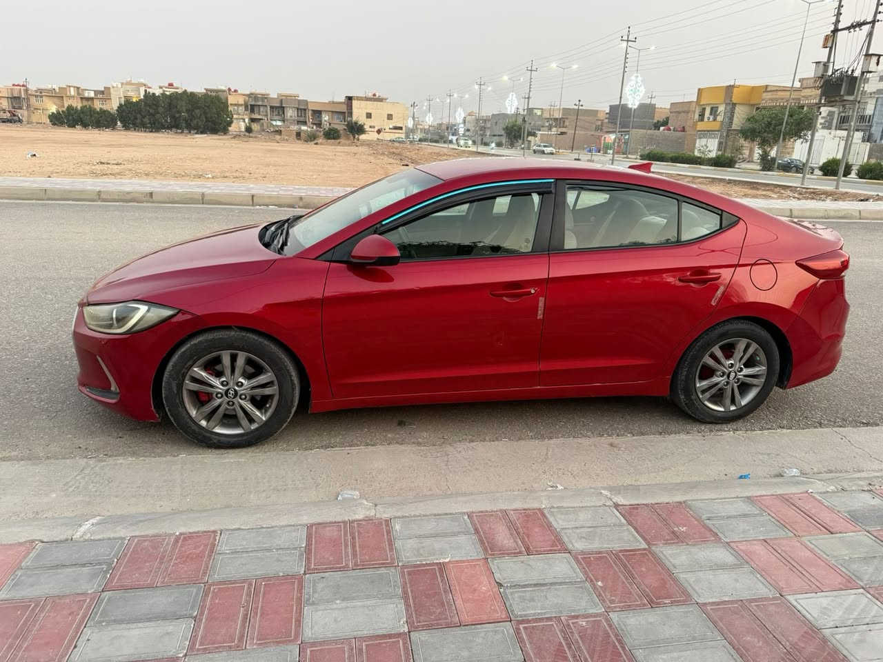 للبيع النترا موديل 2017 امريكي
بدون ايرباك وبدون دواخل
مكينه 2000 دوش كير AT

بيها بابتين كلير وجاملغ خلفي وبنيد بدون دواخل (الحادث بالمنشور)
ماشية 125 
نص فول شاشه جبيره وكاميرا دواره وتحكمات
رقم اربيل بأسم شركة تريد تحويل تريد وكالة
عنواني كربلاء السعر 112 مجالها بسيط

***********
