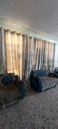 تخم للبيع مع البردات سعر 250 وبي مجال  تخم 10 نفرات  بردات 3 قطع 07835...