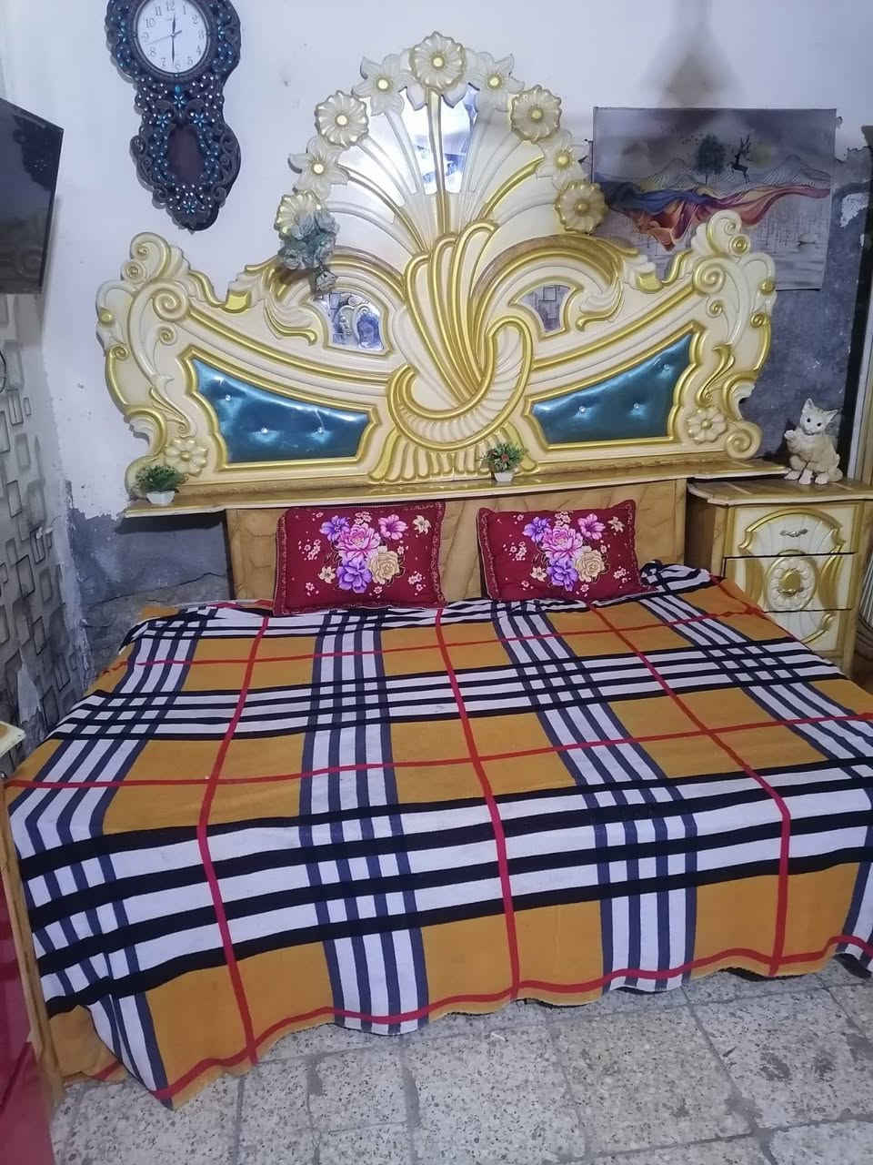 غرفة نوم الي بيع سعر 600وبيها مجال


**إذا كنت صاحب هذا الإعلان وتريد حذفه لأي سبب، رجاءا أرسل رسالة إلى الدعم الفني**