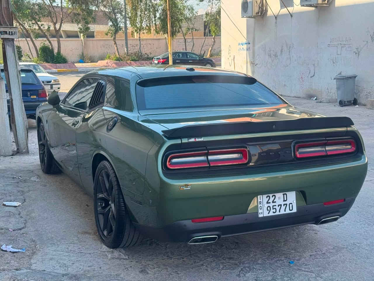 dodge challnger 2022 GT
ماشی٣٦مایل 
حادث قطعتین جاملغ و بنید و بی دواخل شوی بدون لحیم 
و بی ٢مكان بارد
سیاره‌ كلش نظيف
بسمی رقم اربیل 
مكان كركوك
رقم موبایل:***********
