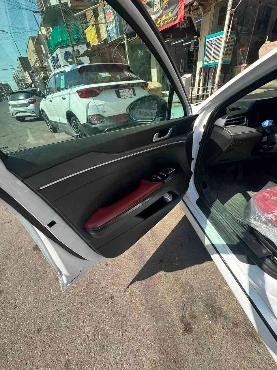 اقساط
سلام عليكم 
سيارة K5  
موديل 2022 
سيارة وراد أمريكي 
اكثر من 3 قطع
كير كفاله 
محرك كفاله 
تبريد ثلج ❄️ 
فول مواصفات 
بانوراما 🔥
داخل احمر 
اقساط مقدمه 
ربع دينار متصرف عليها 
***********
بغداد : الاعظمية
