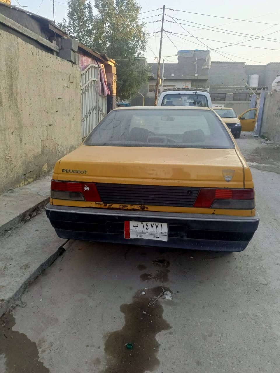 السلام عليكم
عندي هاي السيارة اريدها ب10 ورقه 
مطلوبه 6 ورقات  هيئه  فقط سنويه ساقطه من 2018
كهربائياتها شغاله كير مابي شي بس مكينه كايمه راعيها موجود 
 
ابيع كوم حديد


**إذا كنت صاحب هذا الإعلان وتريد حذفه لأي سبب، رجاءا أرسل رسالة إلى الدعم الفني**