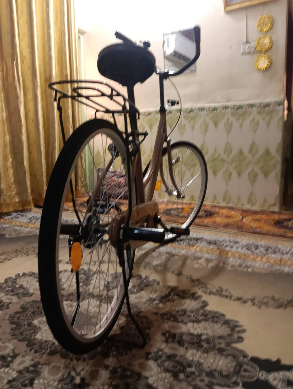 باسكل للبيع 
السعر 100
فول نضافه 
حجم 26
مبدل بي فقط خزينه
 بس ضربه ب صينيه مامبينه من شركه
المكان خلف ملعب النجف
شراي خاص


**إذا كنت صاحب هذا الإعلان وتريد حذفه لأي سبب، رجاءا أرسل رسالة إلى الدعم الفني**