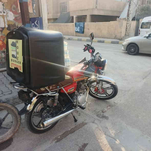 ايراني ٥ كير مديل 24 مكينه ٢٠٠ دراجه نضيفه سعر 600 وبيهة مجال بسيط مكاني بغداد الكماليه ***********
