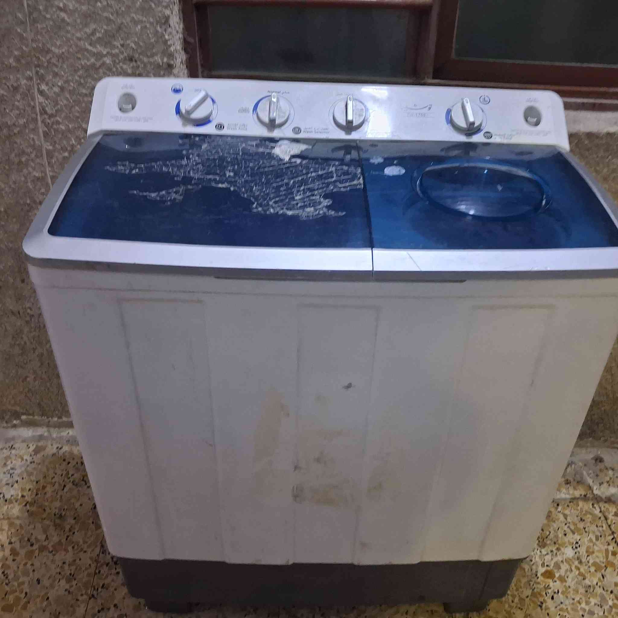 غساله بلاديه للبيع علفحص ولابرغي مفتوح بيه السعر ب85 المكان الشعله حجم 17 كيلو نوع توشيبا


**إذا كنت صاحب هذا الإعلان وتريد حذفه لأي سبب، رجاءا أرسل رسالة إلى الدعم الفني**