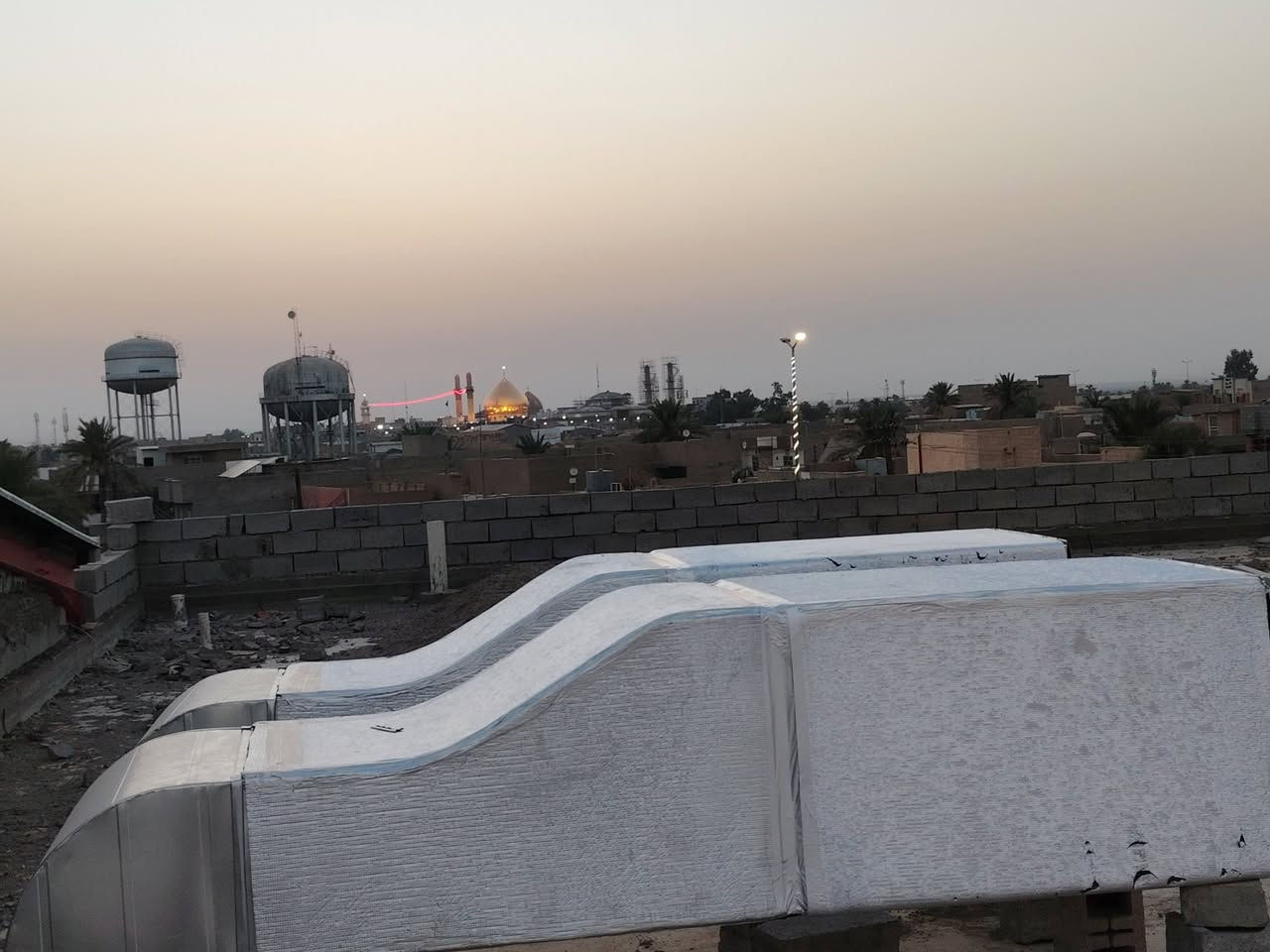 اللهم صل وسلم على نبينا محمد وعلى اله....  #معمل ديالى للتبريد المركزي العنوان الاسود مقابل تقاطع دلي عباس مستعدون لتجهيز المطاعم والمنازل والدوائر الحكوميه بأجود البليت ومع كافه الضمانات باداره سعد ***********
