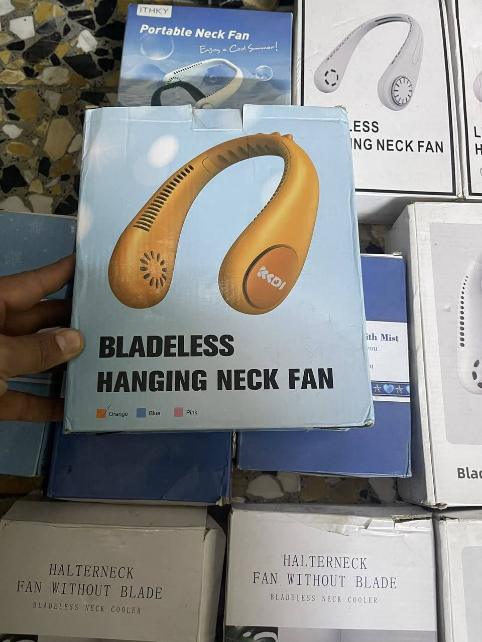 السلام عليكم ٣٣ مروحة مال رقيه سعر القطعه ٤ الاف شلع 
موضح كلشي بالفيديو اكو كم قطعه نقص كيبل بس مضمون الشغل 
الحجز برصيد


**إذا كنت صاحب هذا الإعلان وتريد حذفه لأي سبب، رجاءا أرسل رسالة إلى الدعم الفني**