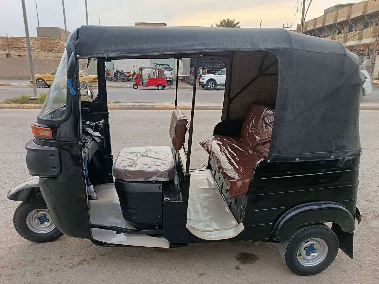 السلام عليكم تكتك مديل 20اوراق كفل الترقيم بيه بس لغد فقط ***********
