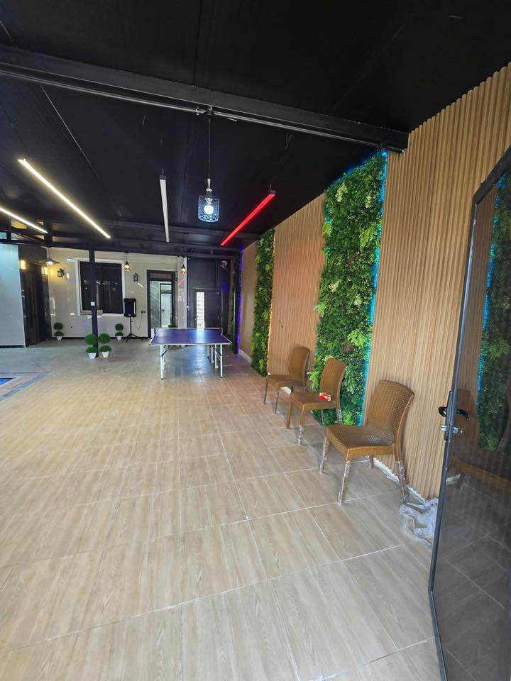 يتوفر لدينا حجز مزرعه طيلة ايام العيد الفطر المبارك🎉🎊🎁  

⭕️ علماً أن المزارع موثقة عبر تطبيق أجرلي

⭕️ يوجد لدينا نظام شفتات

-يبدا الشفت النهاري من الساعة 10 صباحا الى الساعه 6 مساءاً

-يبدا الشفت المسائي من الساعة 8 مساءاً الى الساعة 8 صباحاً

📍للحجز و الاستفسار يرجى الاتصال على الرقم التالي:

***********📞
