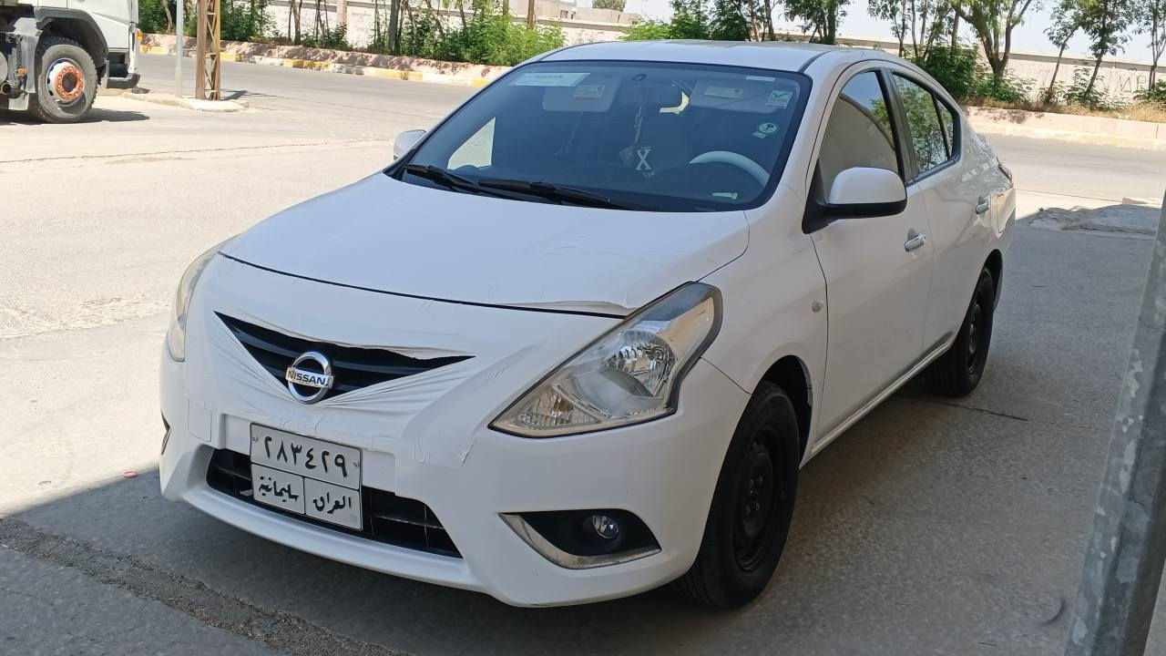 ‏نیسان سەنی هندی 
‏لاکشمیبای 
‏مۆدیل 2020
‏بێ لێدراو بێ بۆیاخ 
‏سەیارەکە لەشەریکەوە یەک دەستە 
‏139،000کم ڕۆشتوە 
‏سپێری دانەبەزیوە 
‏بیلاد کامێرایایە 
‏چوار تایەی لۆکی لەژێرە 
‏کۆبۆنی بەنزینی هەیە 
‏سوکان ڤۆلیۆم
‏دەبڵ کێچ 
‏یەدە نیکڵە 
‏دەعامی بۆ دەعامی بەشەرت 
‏***********
‏مکان کرکوک حوریە
