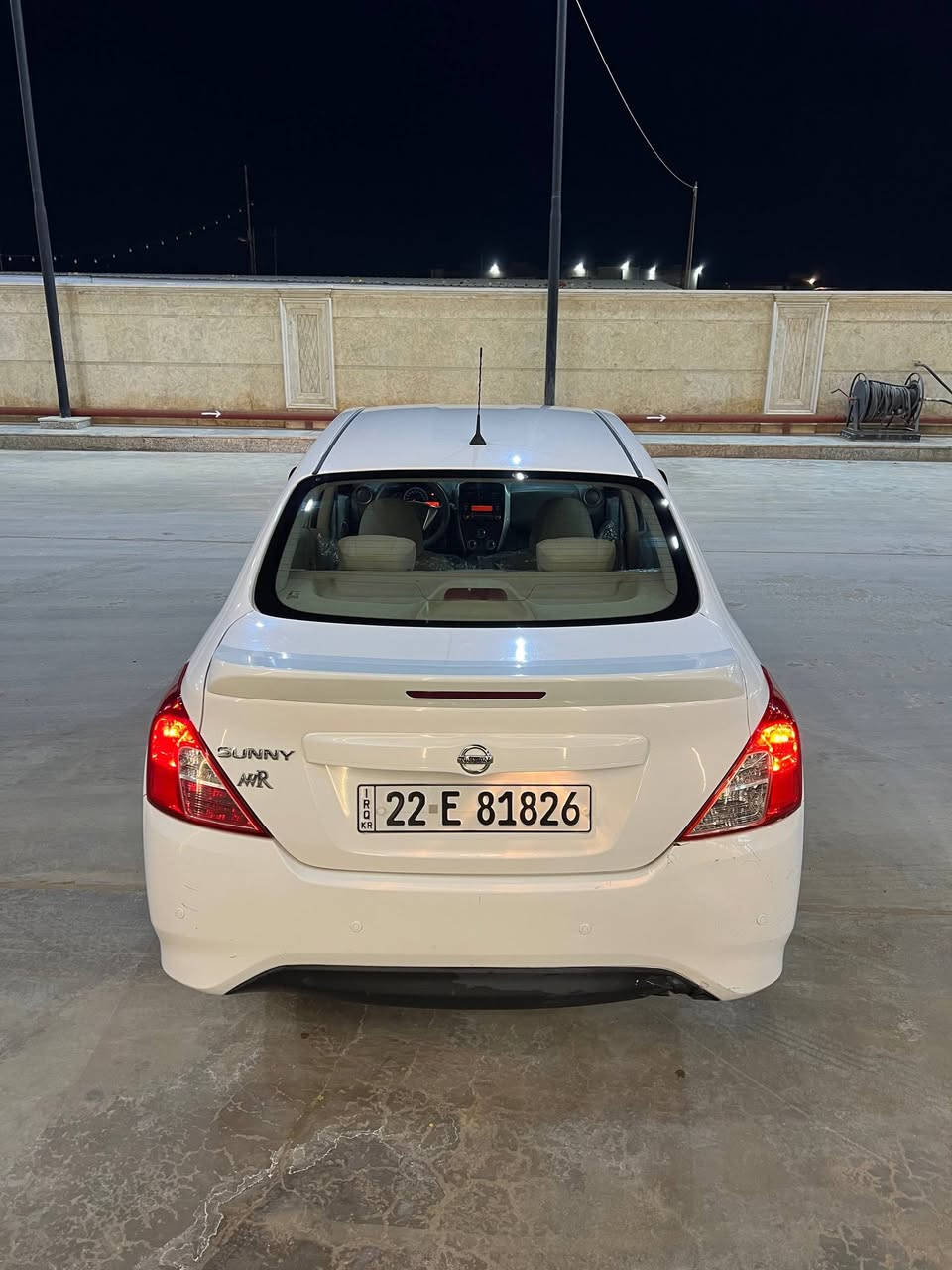 السلام عليكم
نيسان سني ٢٠٢٢ هندي بليته زركة 

رقم اربيل الجديد سنوية لغاية٢٠٢٩ تحويل مباشر 

بدون لا صبغ ولا بارد تبديل الباب الخلفي اصلي بدون دواخل

كير محرك حدادية بحالة الشركة وجديد 

مواصفات معروفة الهندي ماشية ٧٦ الف حقيقي جرس ب١٢٠ 

المكان :كوت مركز المدينة

السعر :١١٢ وبي مجال قليل

***********
