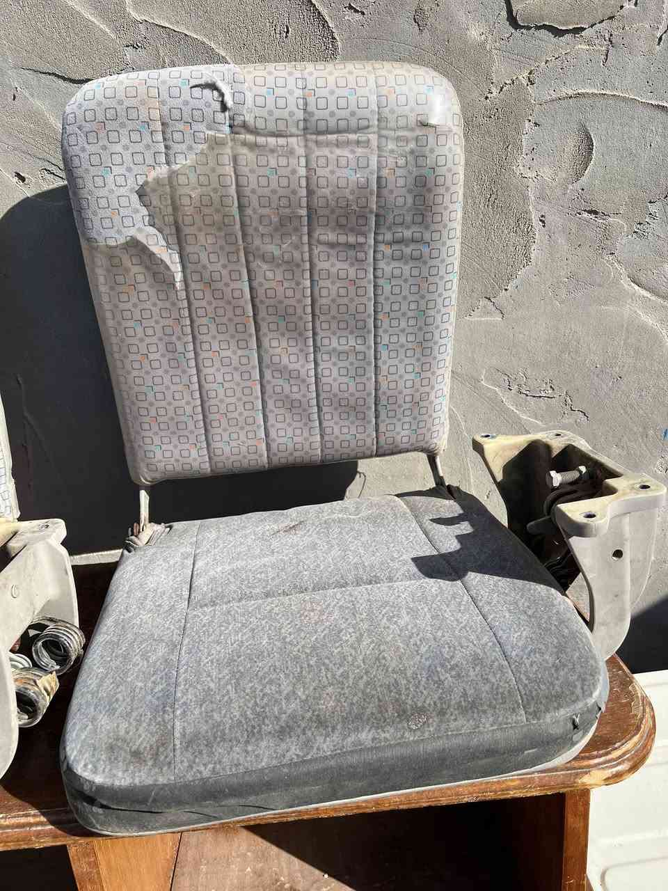 كشنات عدد 2  جديد جوكر ينشد للكوستر جنبي فتون السعر 125الف  للتواصل ***********
