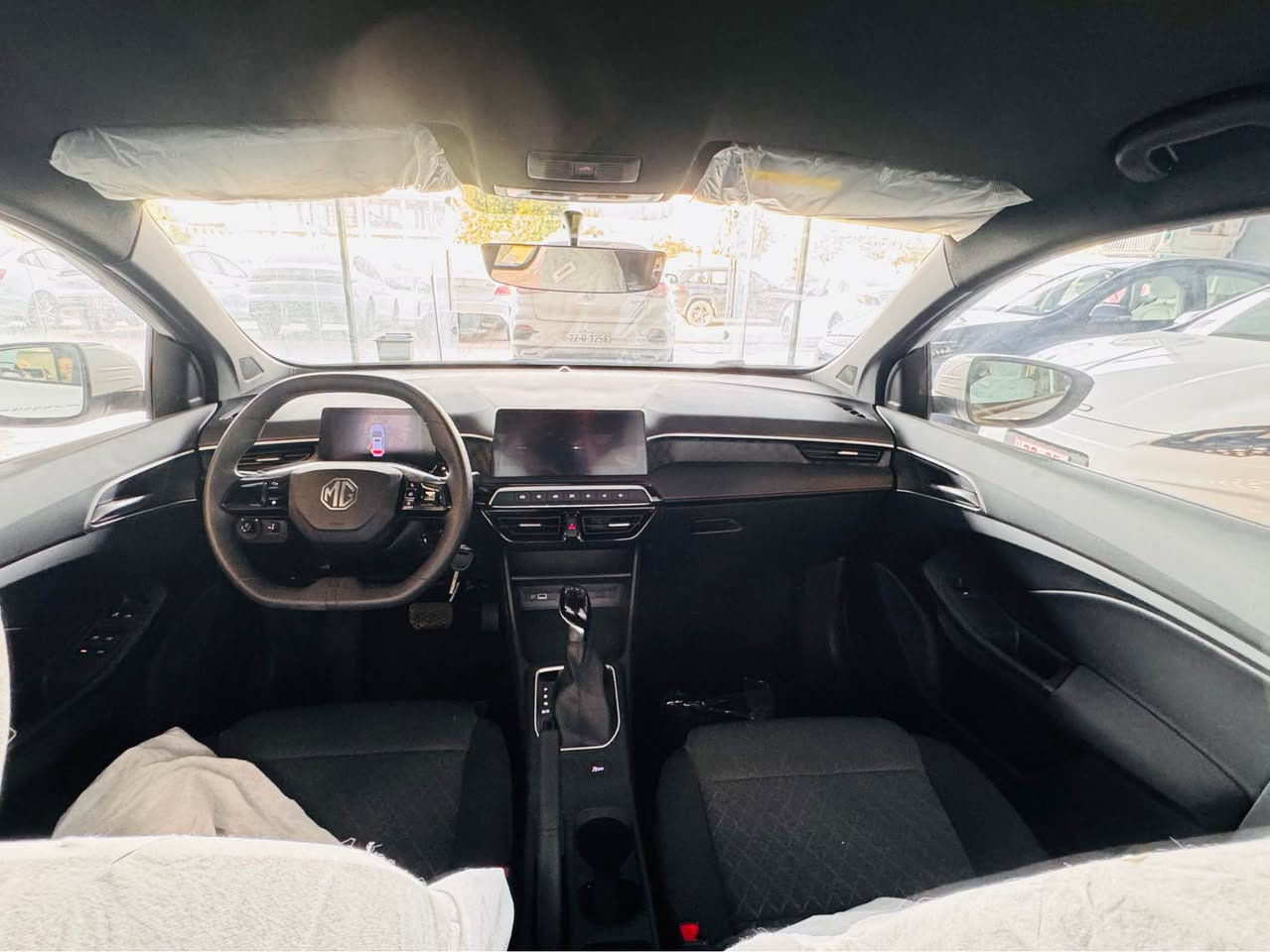 ئێم جی MG3 2026 ژمارە کاتی.
صفر كيلو مەتر 6 ساڵ زەمان
مواصفات ستاندارد شاشەوکامێرا حساس .
ئاوێنە ئیشارەت بلوتوس.ڤۆلیۆم.
گێج ئەلیکترۆنی و تەبرید لەمس.
مکان   اربیل. سعر.100$ 🔥🔥
موبایل*********** أربيل, العراق
