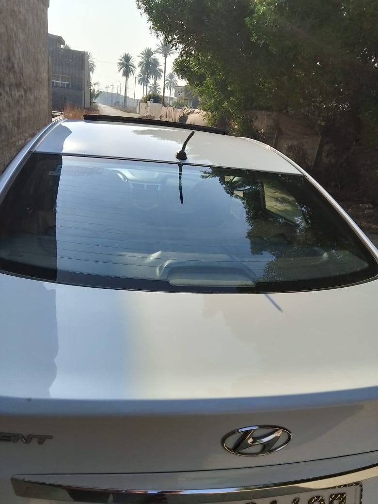 السلام عليكم
اكسنت موديل 2016 رقم بابل بسمي

دولي فول موصفات مكينه وكير مكفولات مامفتوح

فقط بيها بارد اصبعين بالباب الخلفي مكان السياره بابل

الاستفسار ***********--------***********
