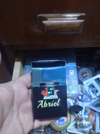 سيت باكيت جكاير بدون باكيت حديد اسود  والثاني غير شك  وباقي نواعم مكان...