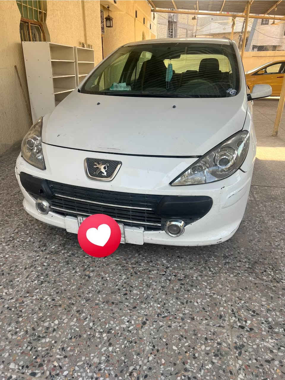 بيجو فرنسي 2007 ، 307
السعر 45 ورقة بغداد البلديات

‭0771 403 9138
