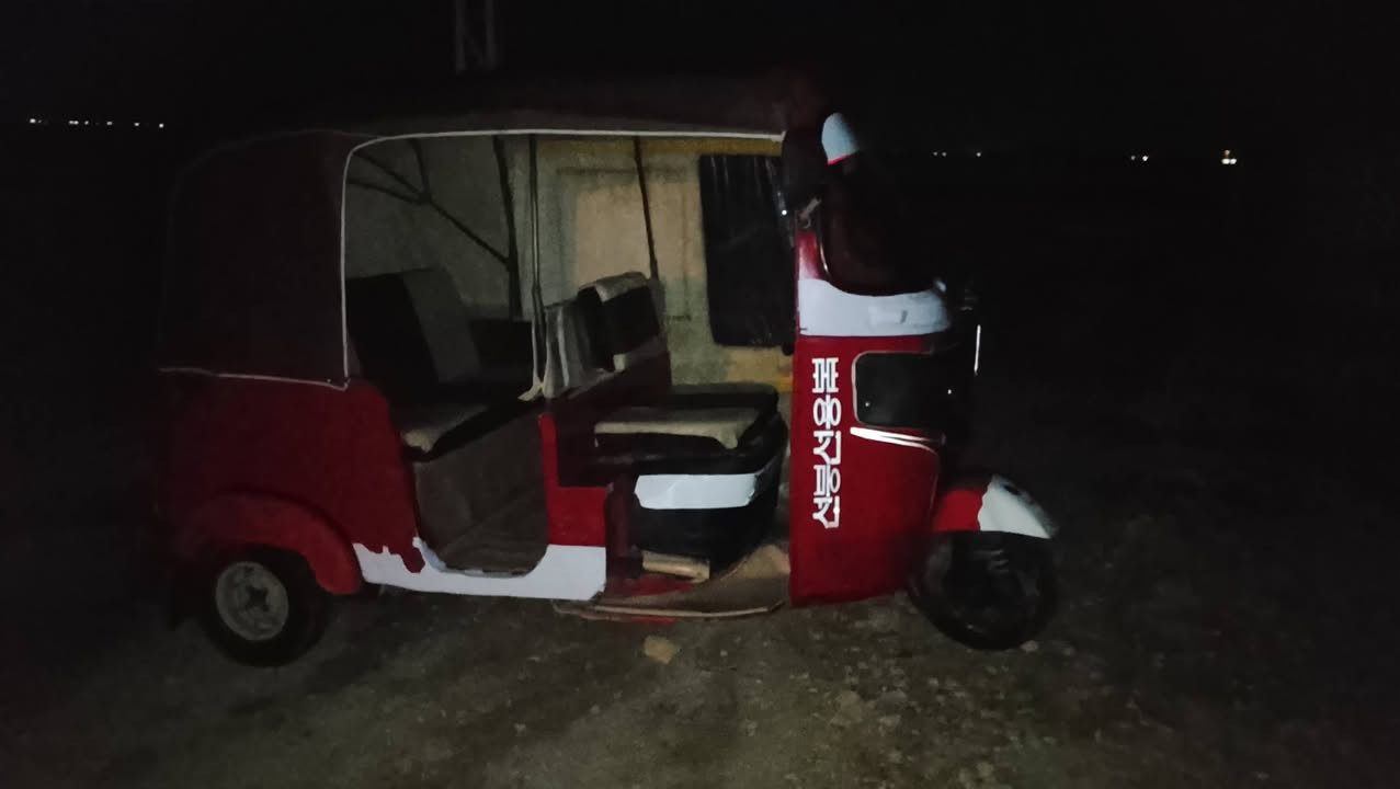 سلام عليكم تكتك البيع رقم وسنويه انكليزي تحويل ثاني يوم مديل 18خير من الله عنوان ديال بلدروز تصال ***********
