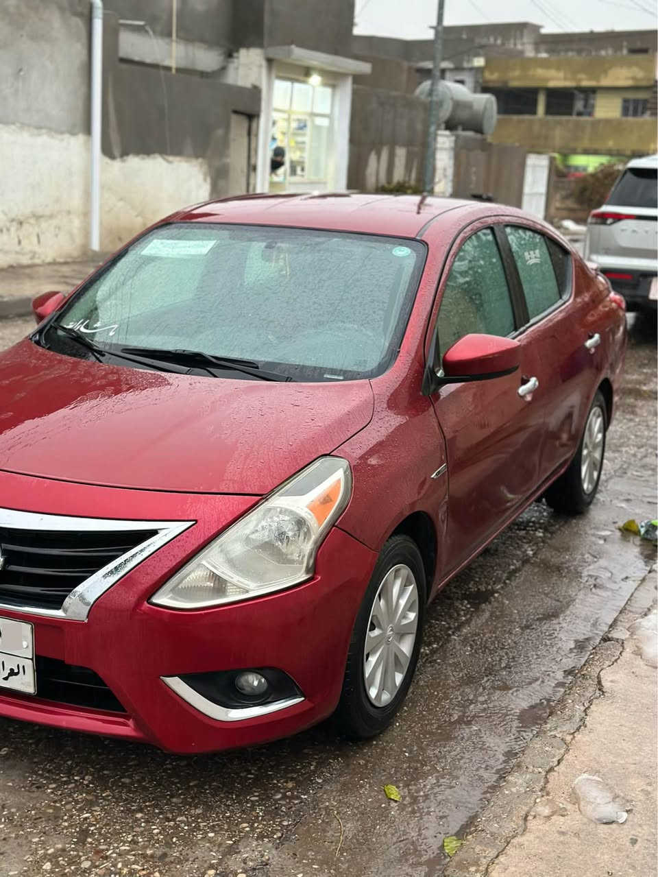 نیسان ڤیرسا 2019
مواصفات SV
فول مواصفات
شاشە و کامیرە و جام کهربائی
بدون صبخ 
سێ قتعە تبدیل شریکە نفس لون
حادیسەکە بەس ئەو رسمە ئەدات
تعدیلی هەیە
سعر 92$ مجال
*********** 
عنوان ئاکرێ اكر, نينوى
