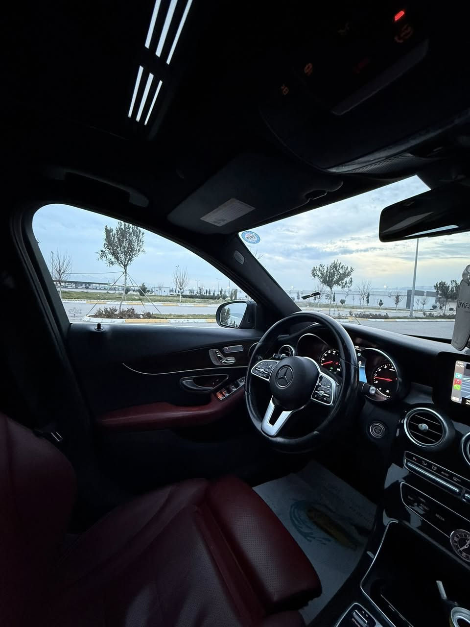 السلام عليكم 

للبيع Mercedes C300 2019 

ماوس

كشنات كهرباء

تدفئة كشنات

جنطه كهرباء

رادار امامي 

نقطه عمياء 

بصمه ابواب 

بصمة تشغيل

ماشيه 50 الف

داخل جلد احمر 

لايتات زينون ٨ عدسات 

وبعد بيها هواي مواصفات معروفة 

مري قلاب

مكينه وكير مكفولات من الفتح والتبديل

السياره وارد امريكي حادثها دعاميه خلفية وصار بيها طخه خفيفة بل باب 

السعر 240 
مكانها المنصور 

***********
