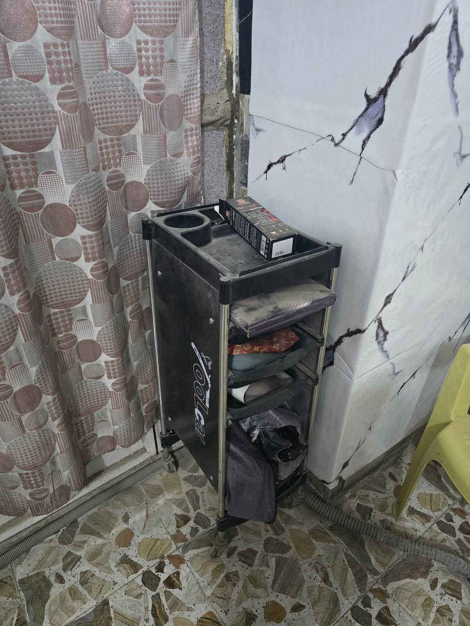 غراض صالون للبيع السعر خاص  رقم ***********
