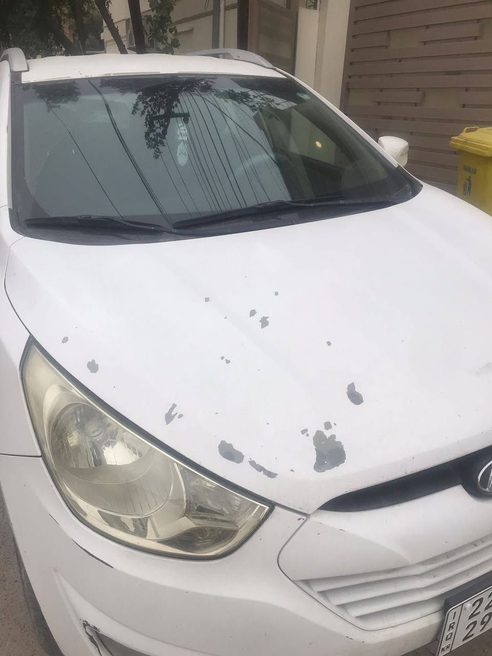 توسان خليجي موديل 2013 بيه جراد بالبنيد وباب خل السايق صبغ فقط السياره نظيفه حيل مال بيت سنويه وهزه جديده  السعر 135 وبي مجال المكان بغداد السيديه للاستفسار *********** اني مكلف بالنشر اي استفسار خابر بغداد, العراق
