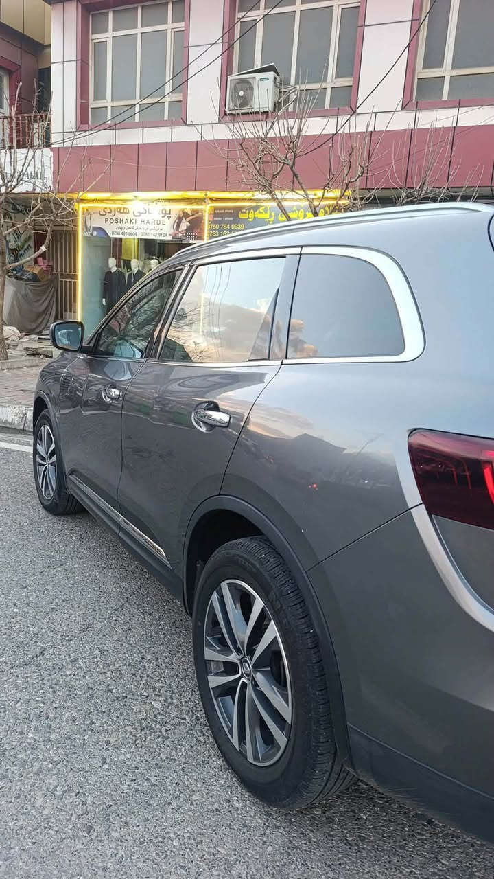 ڕینۆ کۆلیۆس 
٢٠١٨ 
سەیارەکە بێ بۆیاخە 
هیچمەسرووفی نیە السليمانية, العراق


**إذا كنت صاحب هذا الإعلان وتريد حذفه لأي سبب، رجاءا أرسل رسالة إلى الدعم الفني**