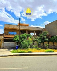 دار للبيع • السايدين الوسطية • 561م