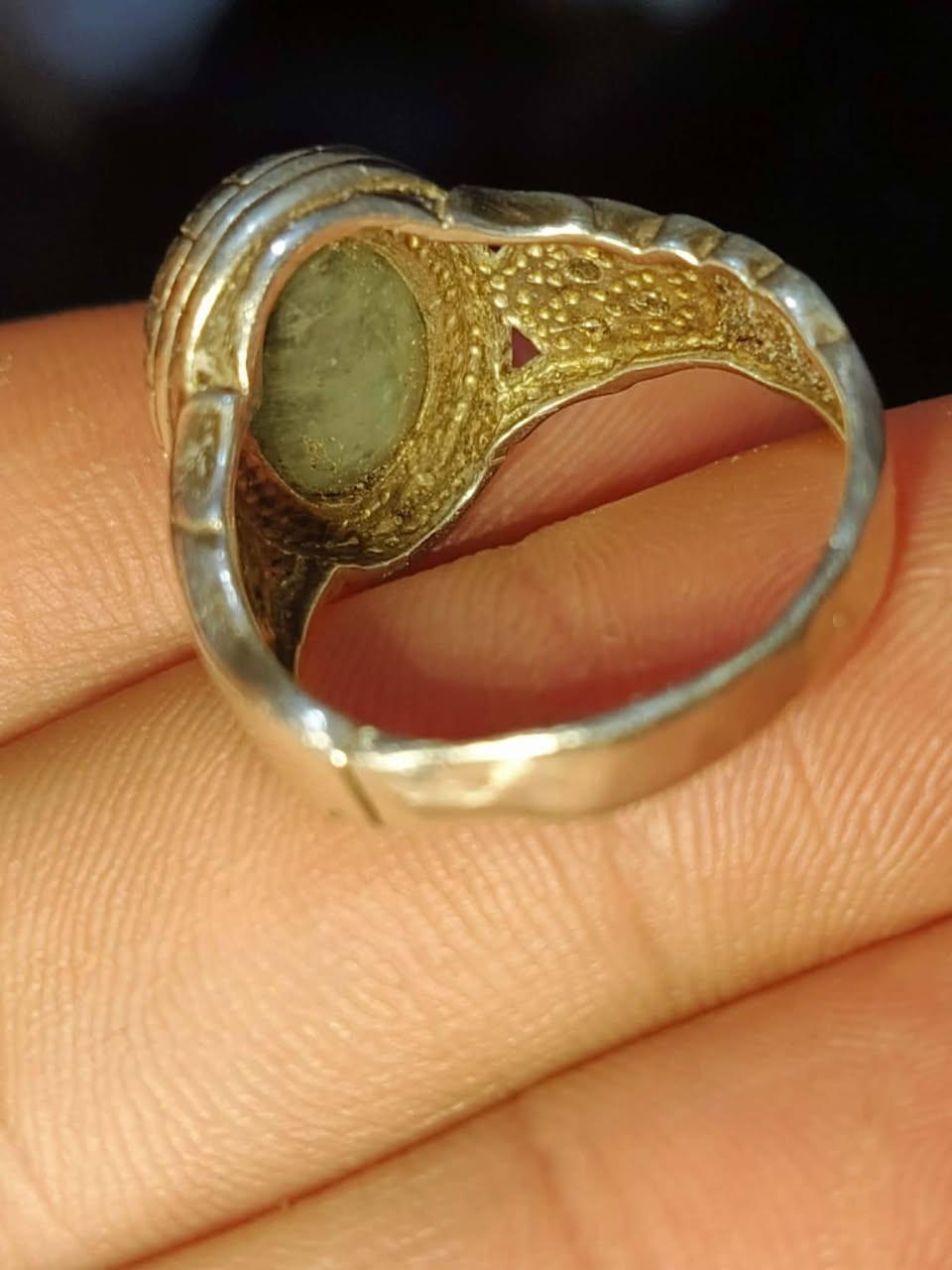 خاتم زمرد افريقي طبيعي اصلي
صياغه مرتبه للبيع للاستفسار أكثر تواصل على الخاص


**إذا كنت صاحب هذا الإعلان وتريد حذفه لأي سبب، رجاءا أرسل رسالة إلى الدعم الفني**