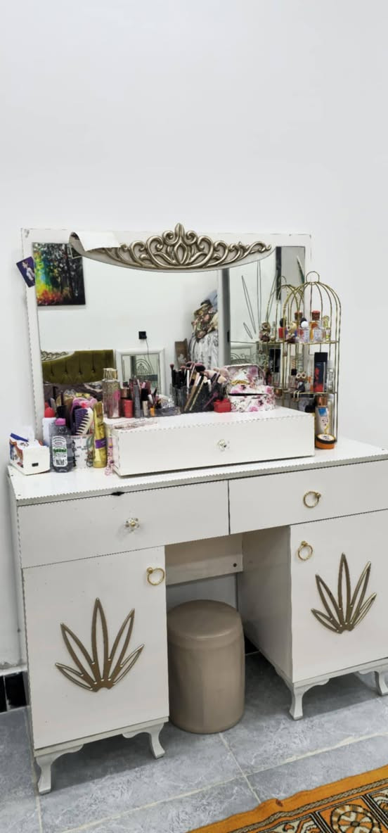 غرفه تركي نضيفه جدا البيع ٧ قطع والشراي يتفضل خاص


**إذا كنت صاحب هذا الإعلان وتريد حذفه لأي سبب، رجاءا أرسل رسالة إلى الدعم الفني**