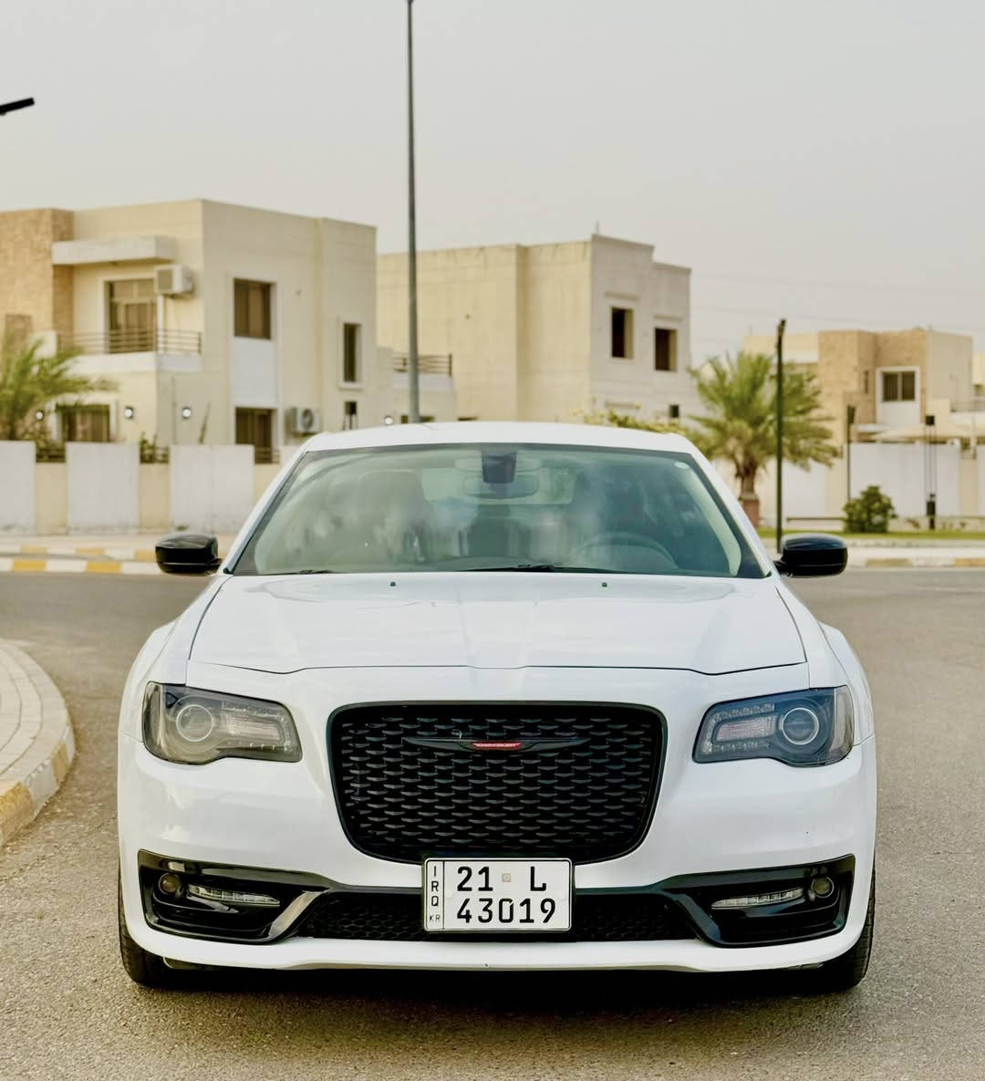 سلام عليكم السيارة للبيع نقد فقط
.
اوباما C300 وارد امريكي 2023 الاصدار الاخير🇺🇸
.
لون ابيض السيارة بيها شبر بلجاملغ الامامي صبغ وبنيد مبدل بلادي نفس لون بدون صبغ
السيارة كلش جديدة وتسجيل وهزة جديد رقم سليمانية
.
💵السعر 285 ورقة وبيها مجال حق الجية
•
المواصفات 
بجم S طويل دبل لحية
ماشية 17 الف
محرك V6
دفع خلفي (تو ويل)
لايت زنون وبلوجكتر زنون LED
شاشة كبيرة كار بلي 
صاج ملكي 
ويل كب 20 وتايرات الشركة
بصمة 
كامرة دوارة 
تحكم ستيرن 
•••••
مكان السيارة صلاح الدين تكريت
***********
