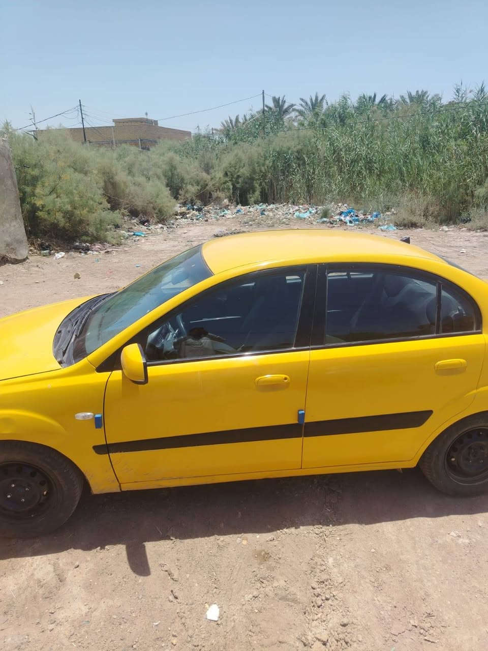 كيه ريو 2007 ادوات متوم ارقام الماني اصلي  مكينه وكير كارتون مكينه  هاي برد شحن وبانزين  1800 حداديه وتخم تاير جديد. تبريد ثلج وي السويج. سياره جاهزه الف ماتصرف عليه  السعر 35 وبيه مجال   المكان شطره.  اتصال ***********
