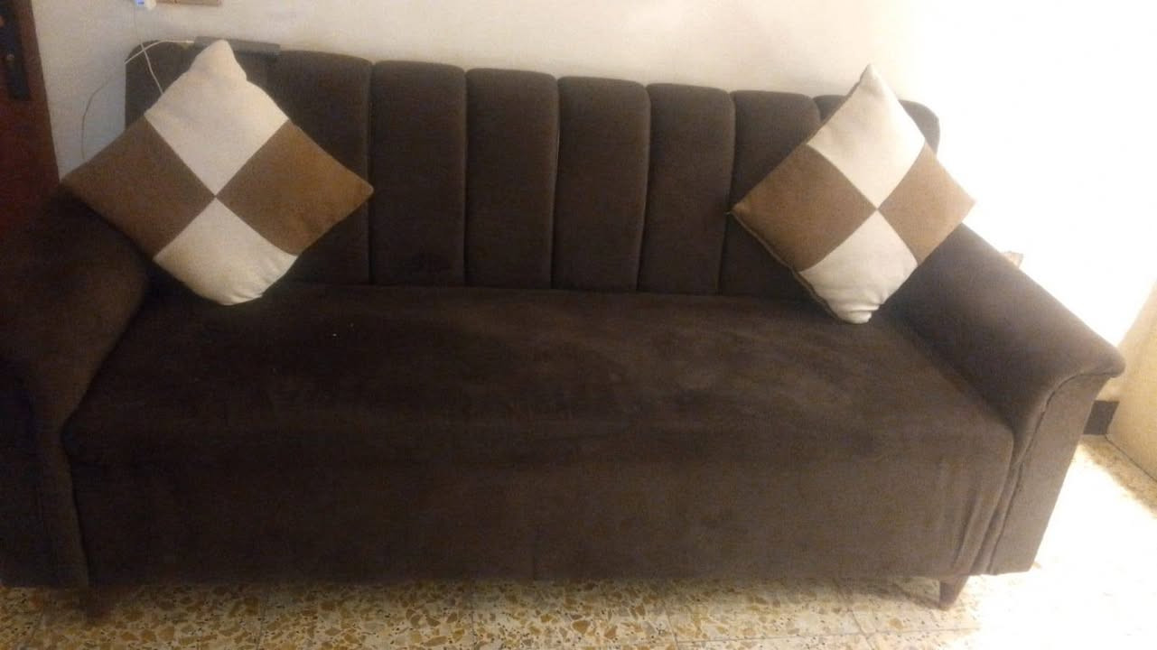 تخم للبيع٧ مقاعد نظيف بي ضرر مثل ما واضح بصوره سعر ٣٥٠ وبي مجال مكان بغداد


**إذا كنت صاحب هذا الإعلان وتريد حذفه لأي سبب، رجاءا أرسل رسالة إلى الدعم الفني**