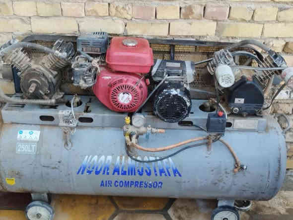 السلام عليكم محل بنجر كامل جهاز بلنص وكمبريسر وخالعه وجك وصوندات ومسدس فتح كوسره ركع الغراض كله نضيفه وشغاله 
تلفون ***********
