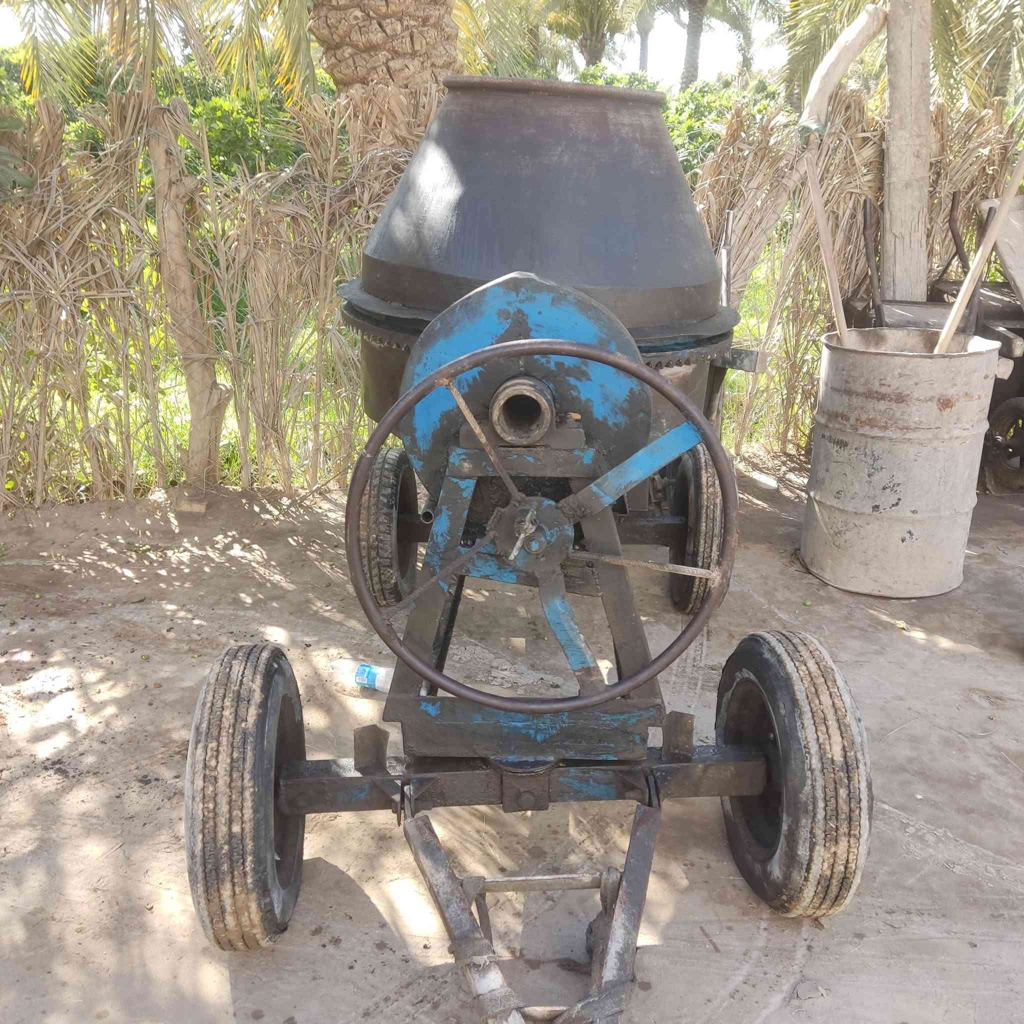 السلام عليكم خباطه للبيع السعر 1,50 وبيها مجال رقم الهاتف ***********
