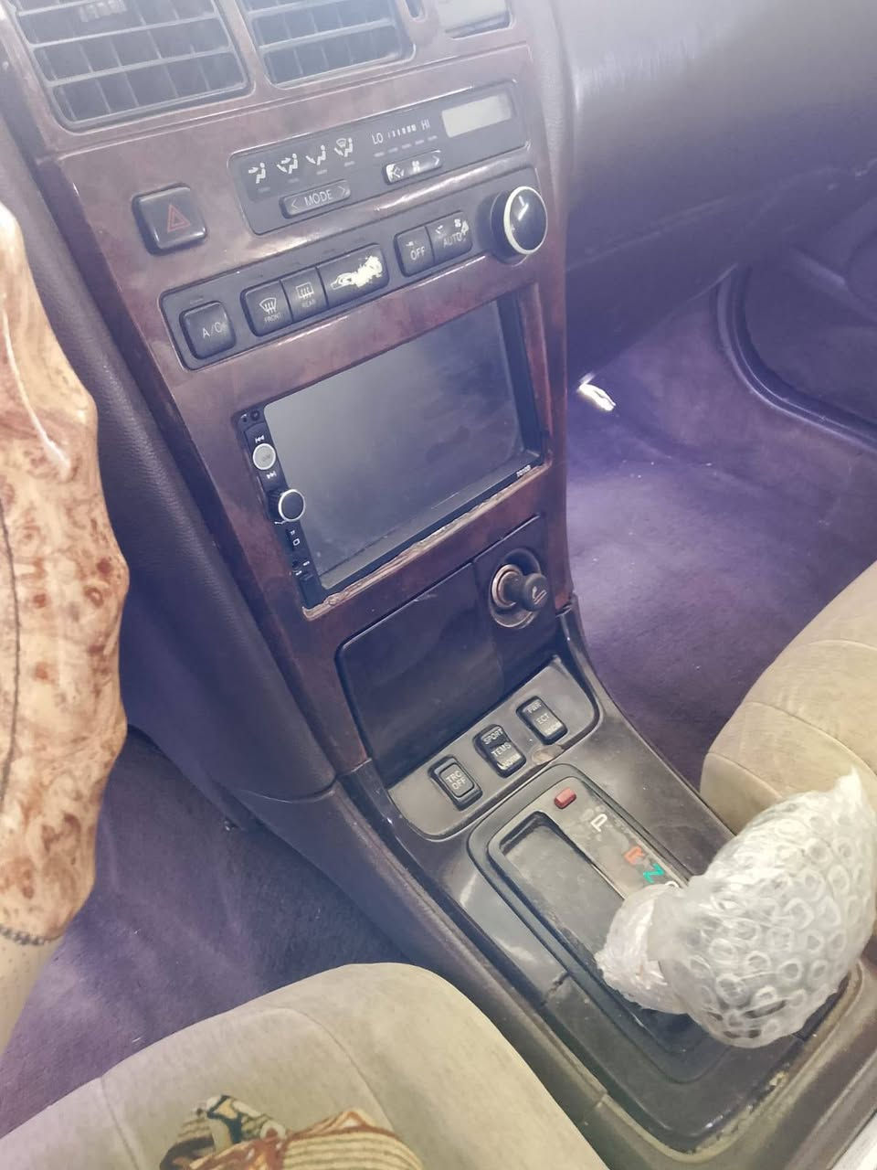 يالله سلام عليكم كرسته فول عده الفتحه تلث دكم 
سياره جاهزه كير اومكينه صار 15يوم شادهن 
دواخل جديد سستم سمعات دمام شاشه تخم تاير جديد سبير  حداديه عرابانه كامله مبدله شرط حاويه مالتهه سياره بسمي رقم نكليزي نجف كشنات جدد ابطاين بيبان جدد سنتر لوك مكفوله كص اونقل جثه اوصوليات بكملهه مكان السياره نجف ب 62وبيهه مجال *********** بي واتساب
