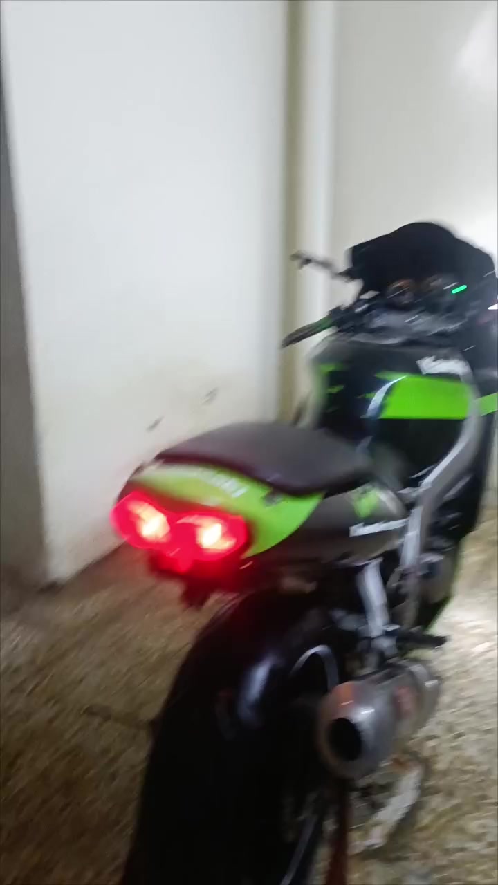 لعدم التفرغ
السلام عليكم
الجميله للبيع ترهم نقد وترهم قسط 
كاوسكي 636 rr✅
 💚 بدون رقم 
دخول جديد لا ساحات ولا تفحيط 
الدراجه خير من الله كير محرك كهرب مكفول 💚
جيب وياك فيتر وتعال
عليها لايت زينول منضومة كاملة 💚
وعليها كزوز رياضي 💚 وكم تعديل ✅
الدراجه حلوة ومرتبة دهن موتل اصلي ✅ ماي راديتر زيتي ✅ بانزين محسن ✅ ماشيه 68 الف 
ملاحظة بيها كم ملاحظة بلكفرات بسيط
مكانها الموصل الجانب الايسر 💚✅
اي استفسار عن التفاصيل والسعر 
***********❤️
